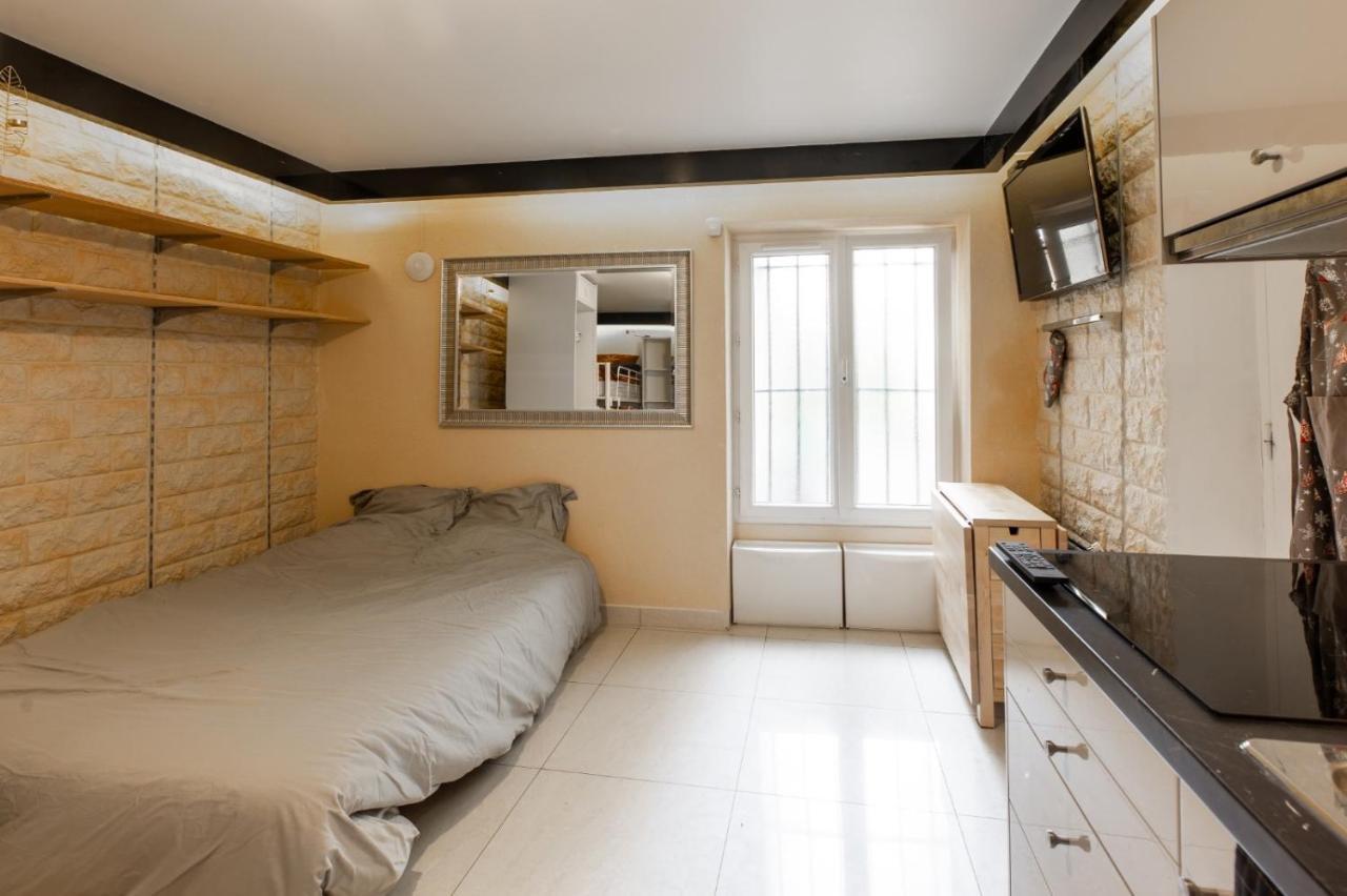 Studio A Paris Et Desinfection Rigoureux Du Logis Luaran gambar